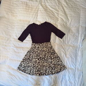Le Lis Black and Cream Floral Long Sleeve Dress
